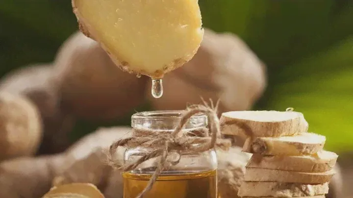 ИМБИРНОЕ масло - своими руками!  Может вылечит желудок, астму, простуду, боль в мышцах и суставах